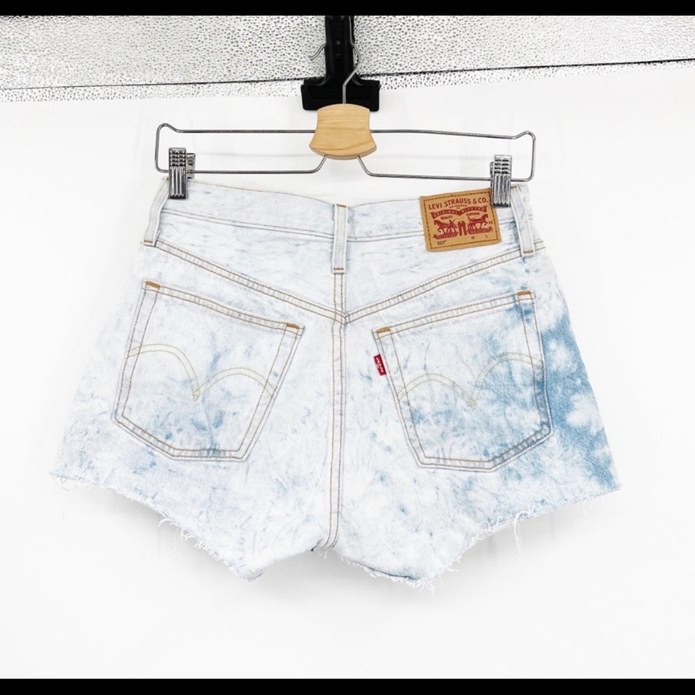 Levi’s 501 Acid Wash Button Fly Denim Shorts High Rise